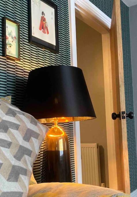 Spacious Semi-Detached Southsea House, Free Parking On Drive Portsmouth Eksteriør billede